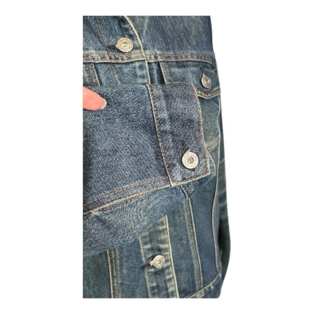 EUC GAP Blue Denim Trucker Jacket – Size XL - Picture 3 of 9